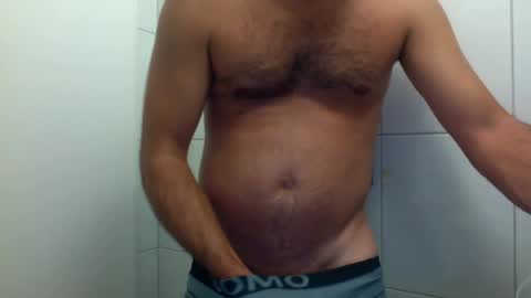 Snapshot of ilcaponero chatting on July 7, 11:20 pm ilcaponero online show from July 7, 11:20 pm