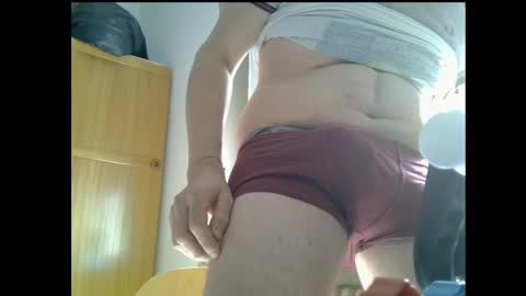 Snapshot of ilconte81 chatting on September 22, 12:40 pm ilconte81 online show from September 22, 12:40 pm