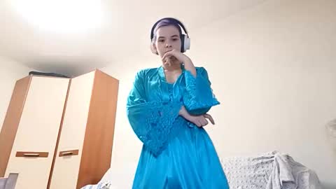 Snapshot of ilianabilly chatting on January 31, 7:11 pm Aurora online show from January 31, 7:11 pm