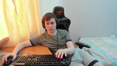 iliaskris online show from March 27, 8:26 am