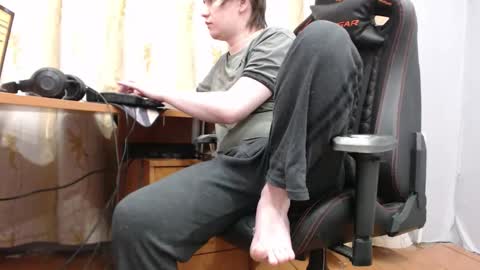 lord online show from March 8, 2:21 pm