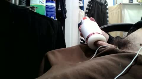 Snapshot of iliketofuck1975 chatting on November 29, 7:22 am iliketofuck1975 online show from November 29, 7:22 am