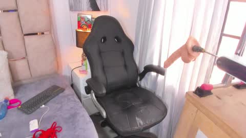 ILY   online show from December 29, 5:22 pm