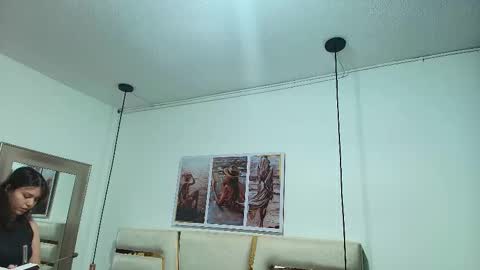 ILY   online show from November 9, 1:15 am