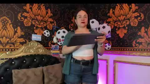 LILY online show from June 25, 11:37 am