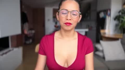 Kloe online show from April 8, 8:42 pm