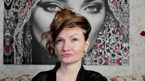 Snapshot of illegalbeauty87 chatting on March 3, 3:08 am Ingrid or more easier...Miss  GoDDess Mistress online show from March 3, 3:08 am