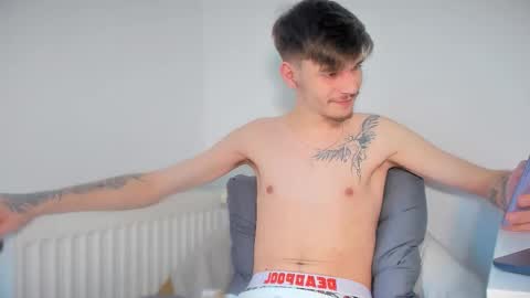 Snapshot of illusions888 chatting on November 14, 9:30 am D-Illusion online show from November 14, 9:30 am