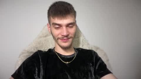 Snapshot of illusions888 chatting on December 14, 2:55 pm D-Illusion online show from December 14, 2:55 pm