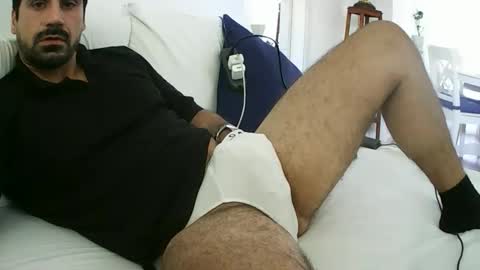 Snapshot of ilmangj90 chatting on May 21, 8:10 am ilmangj90 online show from May 21, 8:10 am