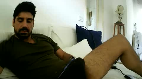 Snapshot of ilmangj90 chatting on May 26, 7:59 am ilmangj90 online show from May 26, 7:59 am