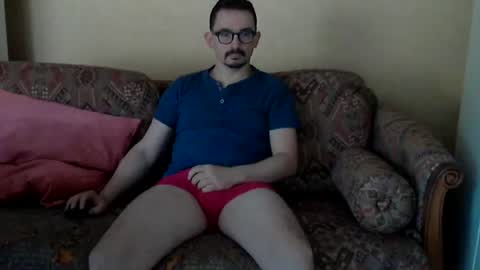ilovecuteguy79 online show from July 1, 4:25 am