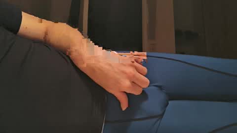 Ilovesquirterz1 online show from December 18, 5:26 am