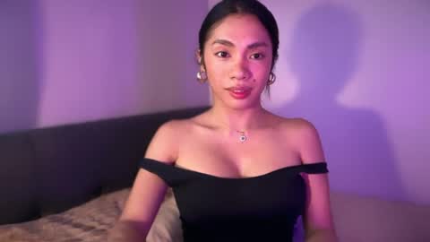 Snapshot of iluvchardonnay chatting on June 12, 4:11 am Call me Marjorie how should I call your name online show from June 12, 4:11 am