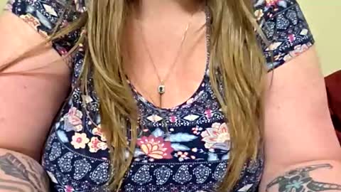 IM4KOUCR4ZY online show from April 9, 4:01 am