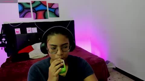 Snapshot of im_angels7 chatting on February 23, 1:46 am Angela online show from February 23, 1:46 am