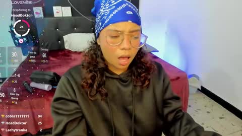 Snapshot of im_angels7 chatting on February 25, 6:58 am Angela online show from February 25, 6:58 am