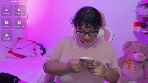 Snapshot of im_angels7 chatting on October 9, 1:36 am Angela online show from October 9, 1:36 am