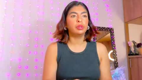 im_anna_ online show from December 21, 4:03 pm