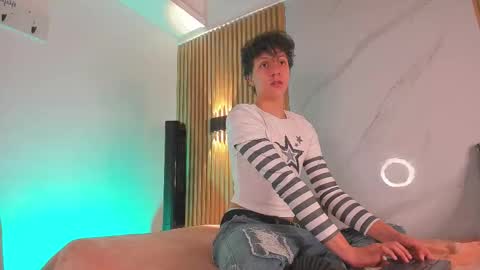 daren online show from December 3, 5:26 am