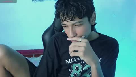 Snapshot of im_david01 chatting on October 20, 1:00 pm im_david01 online show from October 20, 1:00 pm