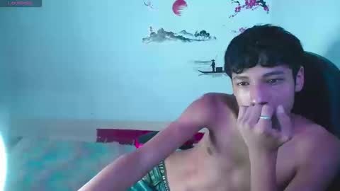 Snapshot of im_david01 chatting on October 23, 7:34 pm im_david01 online show from October 23, 7:34 pm