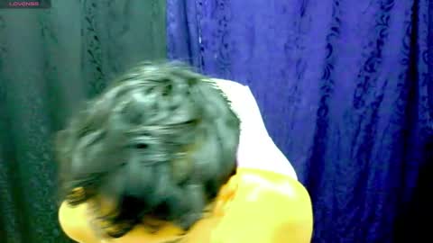 Snapshot of im_david01 chatting on November 11, 2:28 pm im_david01 online show from November 11, 2:28 pm