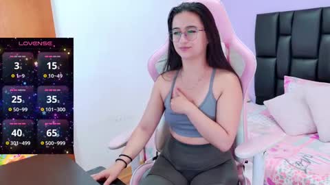 Eliza online show from February 21, 5:20 pm