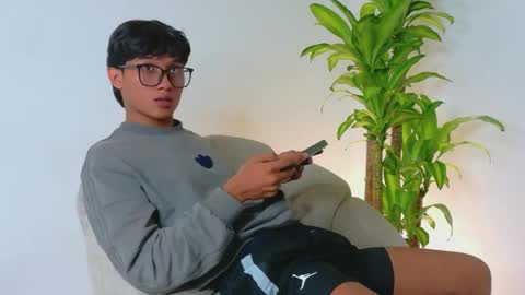 Snapshot of im_erick chatting on May 14, 2:18 am Erick online show from May 14, 2:18 am