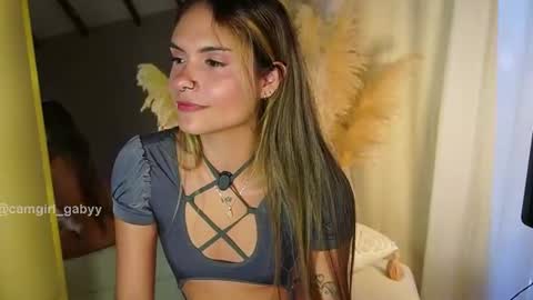 Snapshot of im_gabyferrer chatting on June 10, 4:06 pm GABY online show from June 10, 4:06 pm