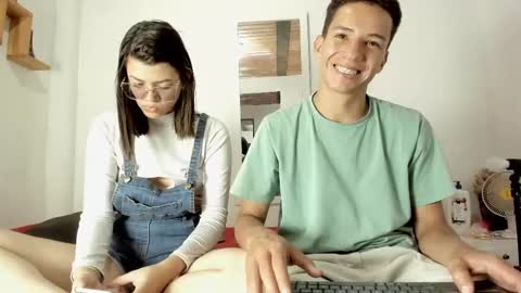 Snapshot of im_jeremy chatting on March 10, 7:18 pm Sabrina Jeremy online show from March 10, 7:18 pm