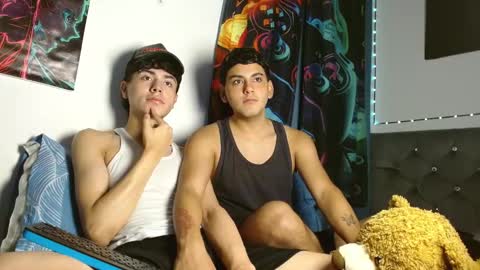 im_juanda online show from November 28, 4:09 pm