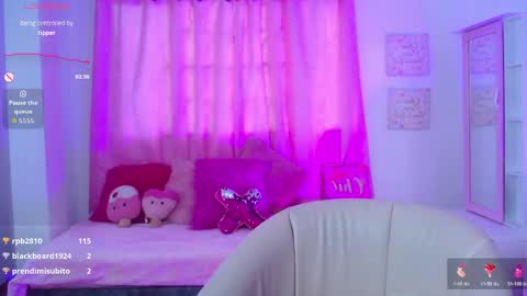 Julieta online show from April 16, 9:50 pm