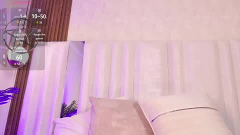 Snapshot of im_katherine_ chatting on November 9, 7:23 pm Katherine online show from November 9, 7:23 pm