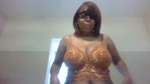 weet exy Cougar online show from May 31, 12:34 pm