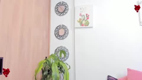 Luna online show from April 4, 9:12 pm