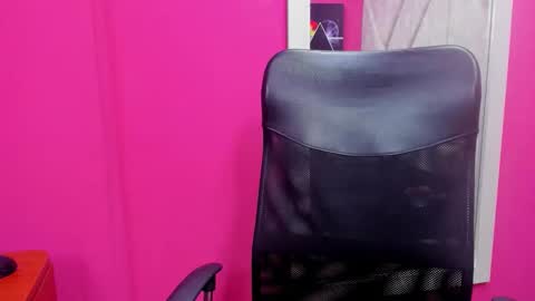 Snapshot of im_mathias chatting on November 26, 5:41 am mathias online show from November 26, 5:41 am