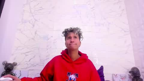 im_milan_rs online show from January 28, 1:08 am