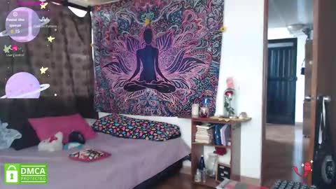 Cutie pie online show from November 6, 2:18 pm