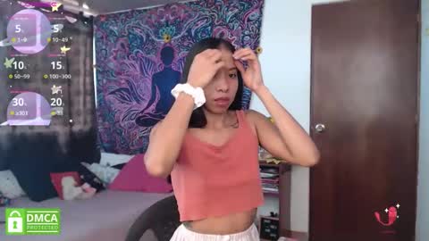 Cutie pie online show from May 14, 2:24 pm