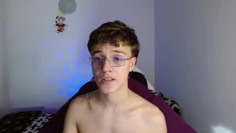 Oliver P online show from March 4, 2:06 am