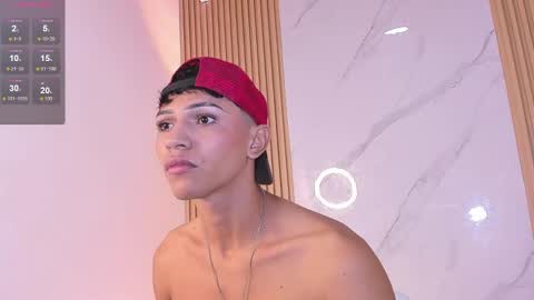 Snapshot of im_sebaslopez chatting on January 26, 8:14 am im_sebaslopez online show from January 26, 8:14 am