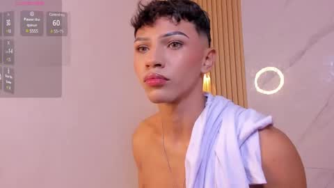 Snapshot of im_sebaslopez chatting on February 4, 10:24 pm im_sebaslopez online show from February 4, 10:24 pm