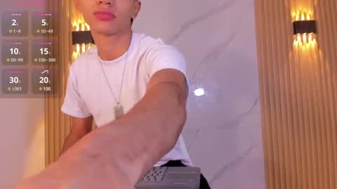 Snapshot of im_sebaslopez chatting on February 9, 3:11 am im_sebaslopez online show from February 9, 3:11 am