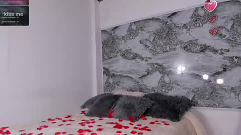 Snapshot of im_sebaslopez chatting on February 14, 3:43 am im_sebaslopez online show from February 14, 3:43 am