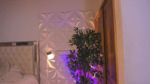 Snapshot of im_sebaslopez chatting on November 18, 11:37 pm im_sebaslopez online show from November 18, 11:37 pm