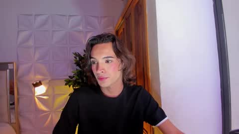 Snapshot of im_sebaslopez chatting on November 27, 11:45 am im_sebaslopez online show from November 27, 11:45 am