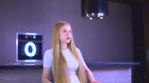 Snapshot of im_sexy_and_i_know_it_ chatting on February 21, 4:19 pm Brie online show from February 21, 4:19 pm