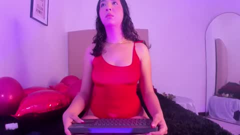 Snapshot of im_tiffany_ chatting on February 16, 4:41 am im tiffany online show from February 16, 4:41 am