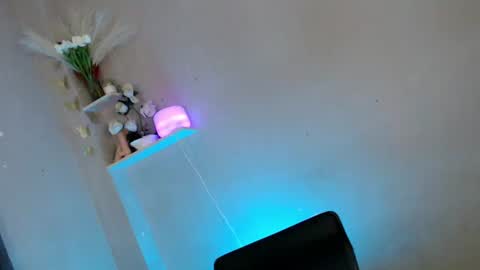 Megan online show from October 6, 4:10 am